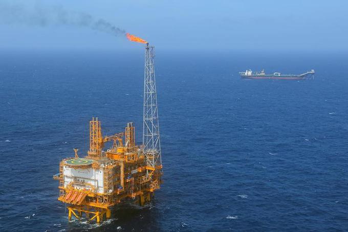 Nikkei: Các tập đoàn dầu khí Mỹ, Nhật Bản và Nga đang đổ về Việt Nam