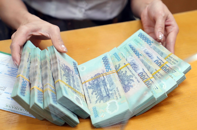 Tiền gửi dân cư tiếp tục tăng mạnh, vượt mốc 11,4 triệu tỷ đồng