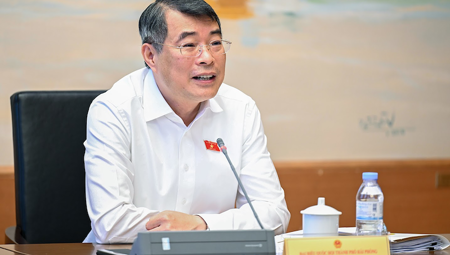 Thủ tướng: Nhà nước điều tiết giá nhà ở xã hội, bất động sản cao cấp tăng giảm theo nhu cầu