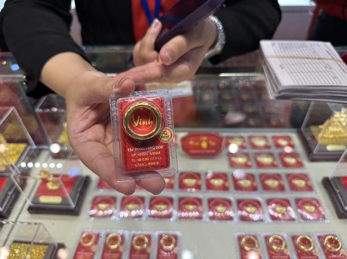 Giá vàng miếng, nhẫn giảm nhẹ ngày vía Thần Tài