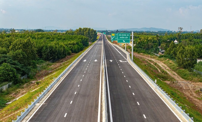 Thông xe cao tốc Quảng Ngãi – Hoài Nhơn hơn 20.000 tỷ đồng