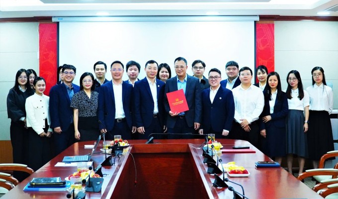 UBCKNN thành lập Chi bộ Ban Quản lý thị trường giao dịch tài sản mã hoá