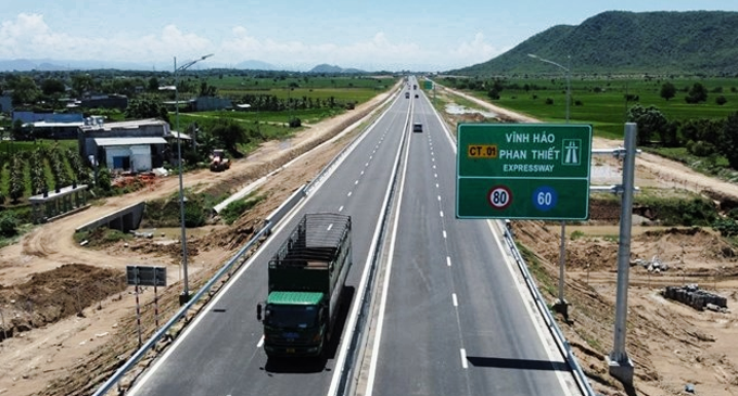 Mức thu phí đường bộ trên 5 tuyến cao tốc Bắc – Nam: Chi tiết tại đây!