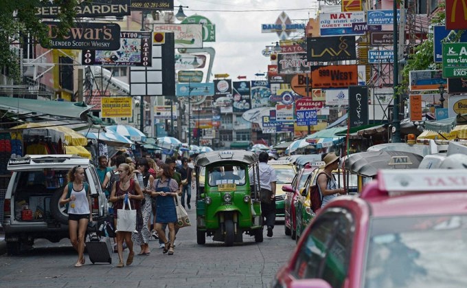 Thái Lan: Từ “mãnh hổ” thành “bệnh phu châu Á”