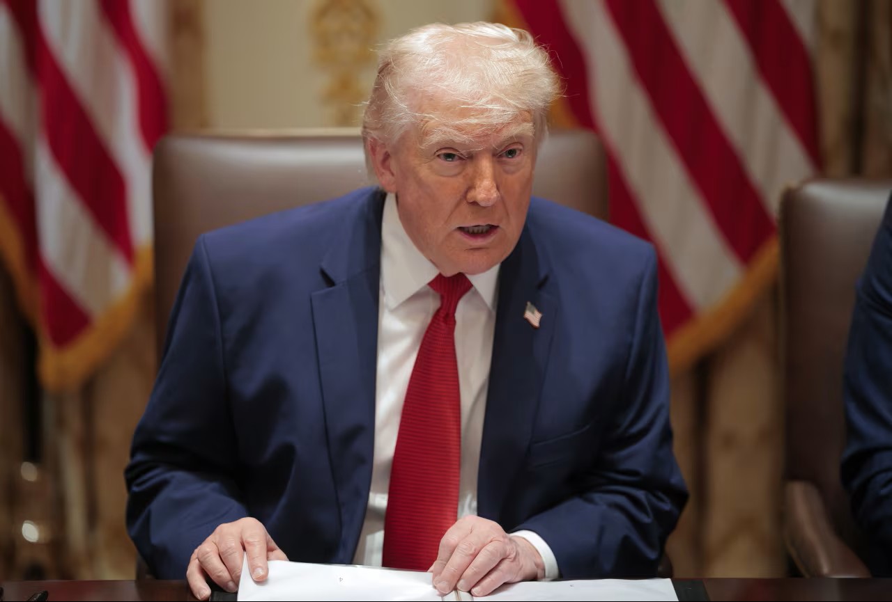 Ông Trump tính chiếm đảo Kharg, tuyên bố Iran đồng ý phần lớn danh sách 15 điểm yêu cầu của Mỹ Ông Trump tính chiếm đảo Kharg, tuyên bố Iran đồng ý phần lớn danh sách 15 điểm yêu cầu của Mỹ