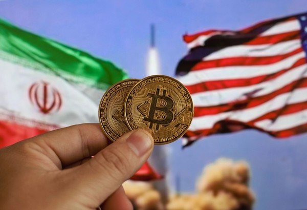 Crypto 31/3: Bitcoin áp sát 68.000 USD, đếm ngược 7 ngày đàm phán Mỹ - Iran