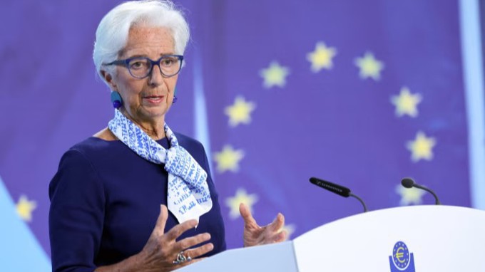 Chủ tịch Christine Lagarde: ECB sẵn sàng tăng lãi suất để kìm lạm phát