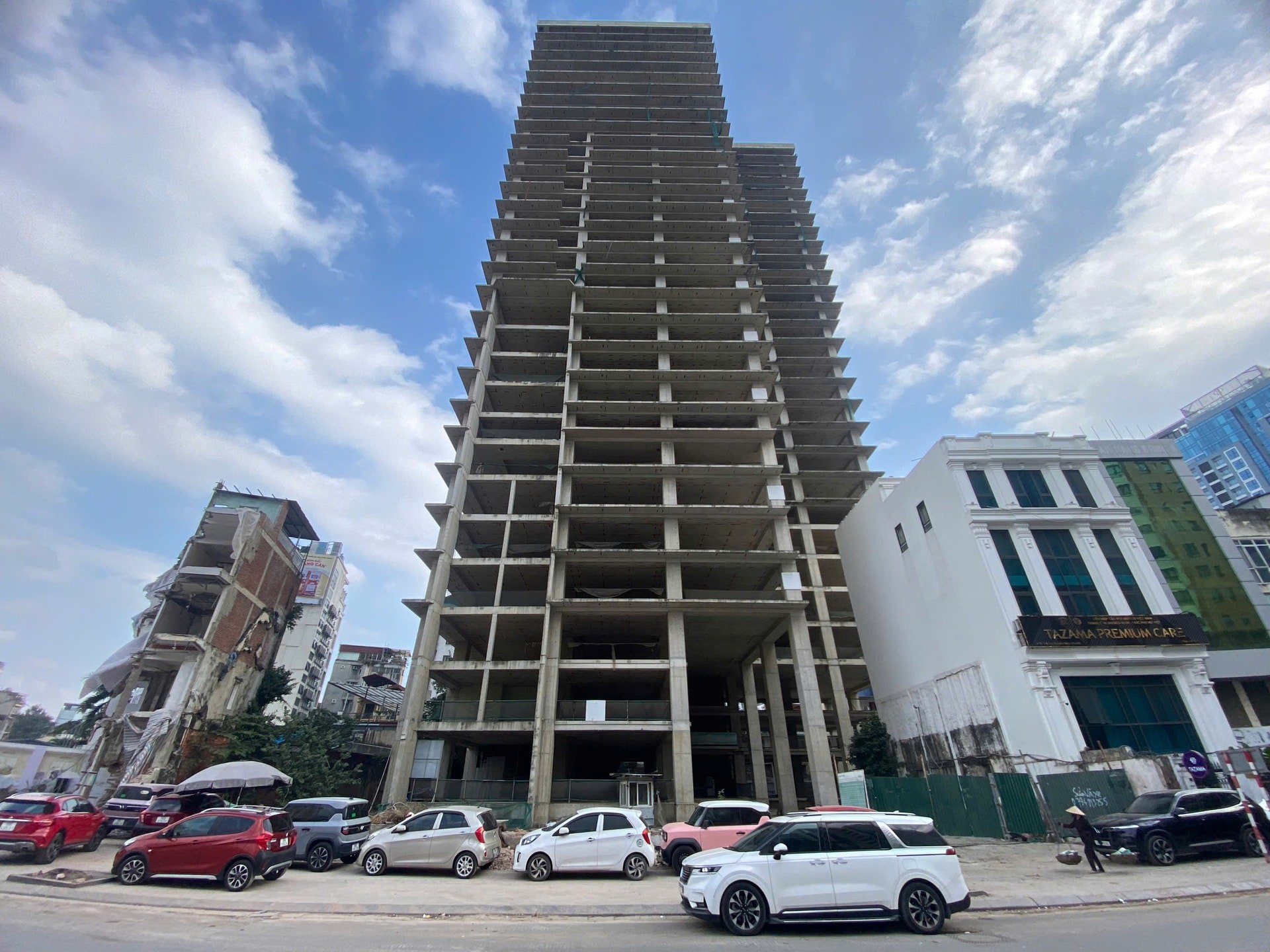 Hiện trạng dự án trung tâm thương mại và văn phòng tại 1A, 1C, 1D đường Láng Hạ