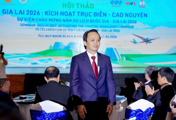 Ông Trịnh Văn Quyết tái xuất ghế Chủ tịch FLC