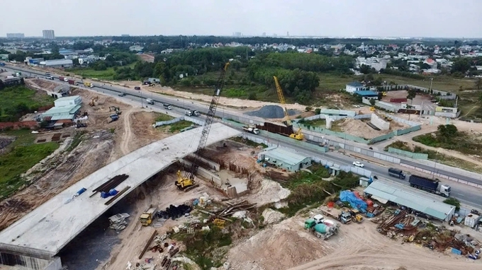 Đề xuất rót 65.000 tỷ đồng mở rộng Vành đai 3 TP.HCM lên 8 làn xe