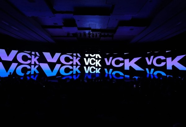 Khối ngoại gom mạnh VCK, TCX, VPX trong phiên "đỏ lửa" của chứng khoán Việt