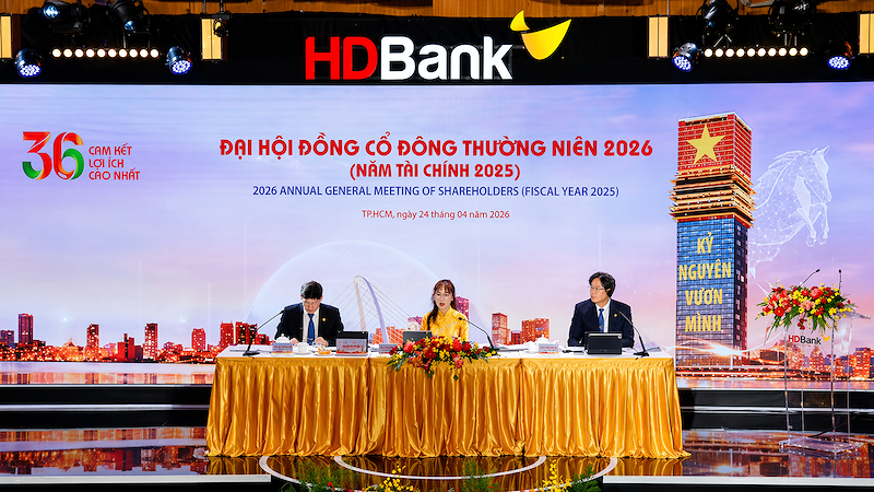 <i>Ban Chủ tọa AGM 2026 HDBank</i>