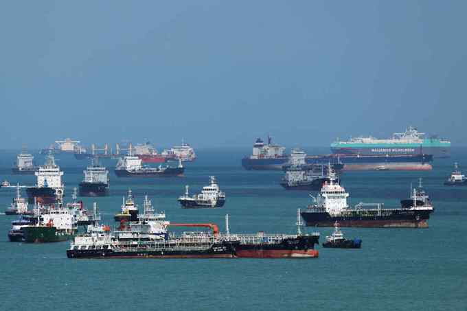 ADB: Nhóm kinh tế mới nổi châu Á sẽ mất hơn 1% tăng trưởng vì xung đột Iran