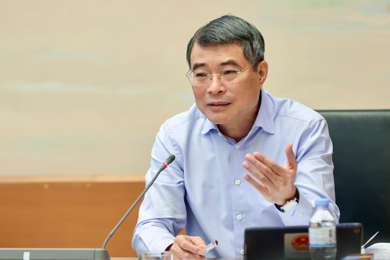 Thủ tướng Lê Minh Hưng đã phân tích, làm rõ, nhấn mạnh thêm một số điểm trọng tâm, đặc biệt là về mục tiêu tăng trưởng hai con số (Ảnh: VGP) Thủ tướng Lê Minh Hưng đã phân tích, làm rõ, nhấn mạnh thêm một số điểm trọng tâm, đặc biệt là về mục tiêu tăng trưởng hai con số (Ảnh: VGP)