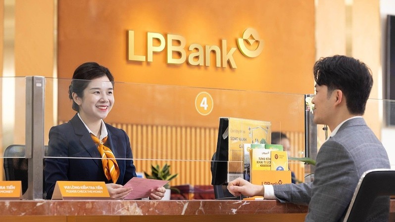 ‘Chịu chi’ như LPBank…