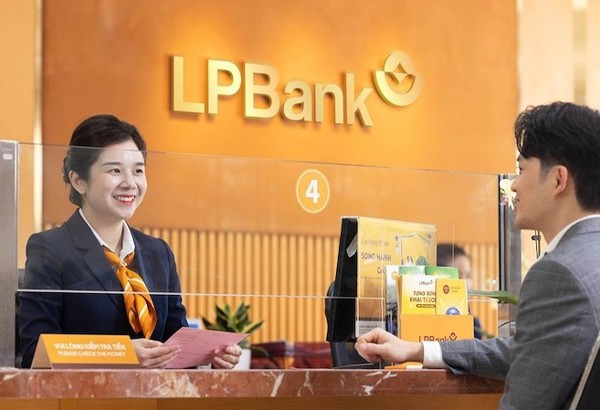 ‘Chịu chi’ như LPBank…
