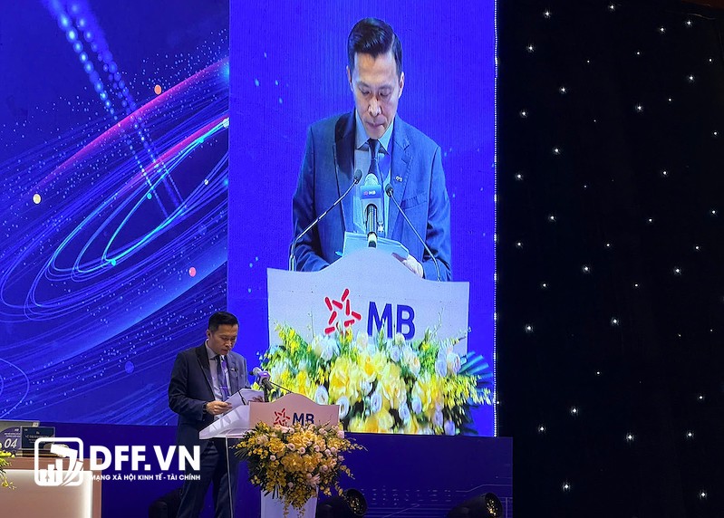 CEO MBBank Phạm Như Ánh tại AGM 2026 (Ảnh: Lê Minh, thành viên DFF.VN)