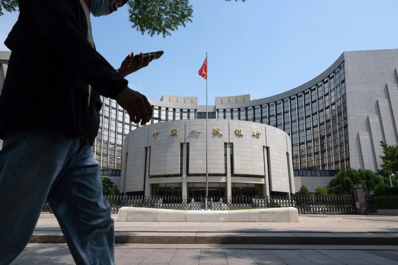 PBOC gom thêm 5 tấn vàng trong tháng 3 (Ảnh: Bloomberg) PBOC gom thêm 5 tấn vàng trong tháng 3 (Ảnh: Bloomberg)