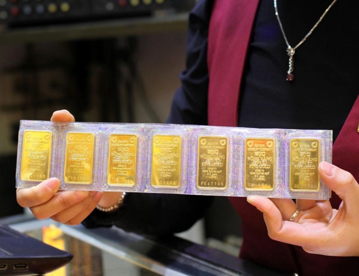 Đã có 11 đơn vị xin cấp phép sản xuất vàng miếng (Ảnh: Thanh Niên) Đã có 11 đơn vị xin cấp phép sản xuất vàng miếng (Ảnh: Thanh Niên)
