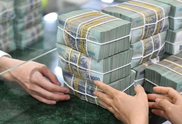 Thu ngân sách nhà nước quý 1 ước đạt 820.000 tỷ đồng, bằng 32,4% dự toán năm