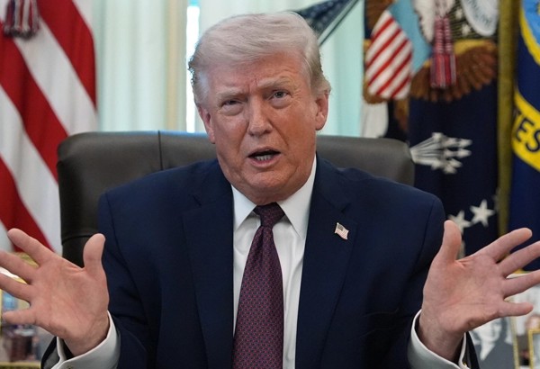 Ông Trump chấp nhận ngừng bắn 2 tuần, muốn Iran mở lại eo biển Hormuz