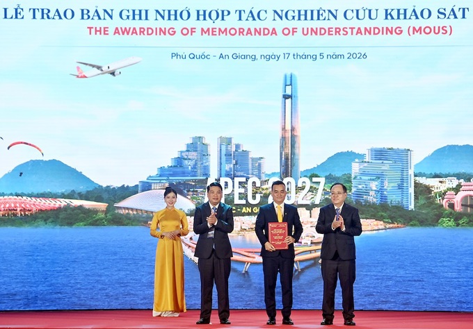 Sun Group và tỉnh An Giang ký kết hơn 10 dự án gần 100.000 tỷ đồng, đưa Phú Quốc thành trung tâm du lịch, tài chính quốc tế, hút nhân lực chất lượng cao