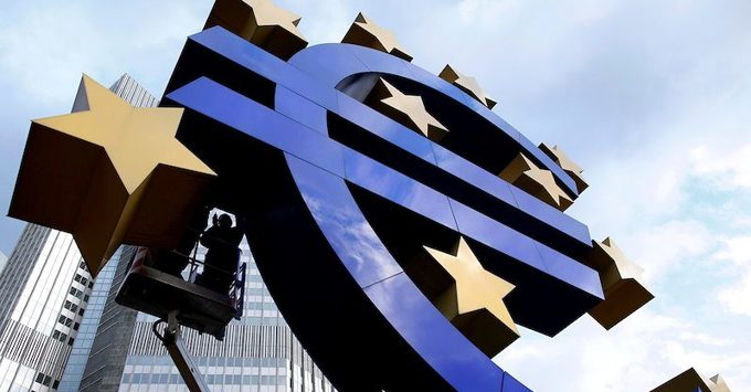 Giới đầu tư đặt cược ECB tăng lãi suất hai lần trong năm nay