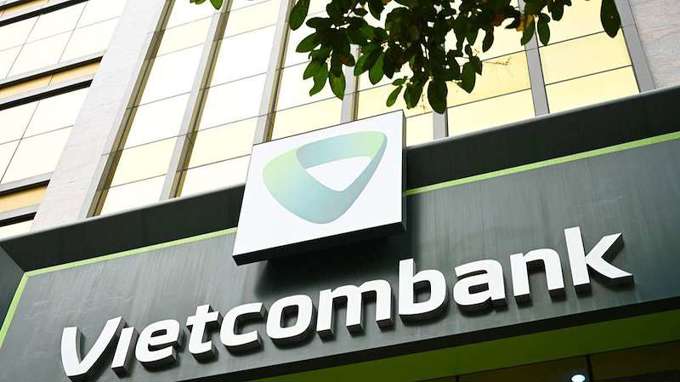 Vietcombank lại lãi cao nhất nhất ngành "bank"