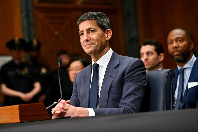 Kevin Warsh chính thức lãnh đạo Fed sau cuộc bỏ phiếu sít sao (Ảnh: )