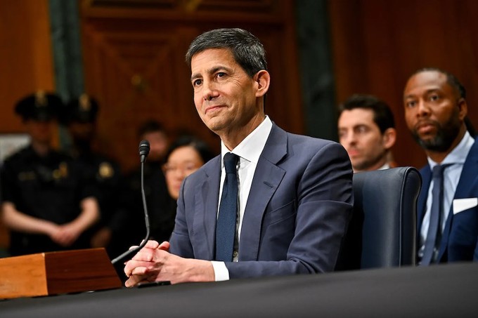 Kevin Warsh chính thức lãnh đạo Fed sau cuộc bỏ phiếu sít sao
