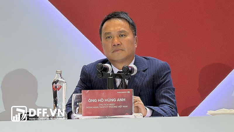 Chủ tịch Hồ Hùng Anh tại AGM 2026 Techcombank