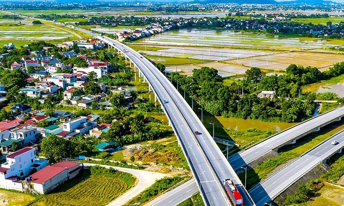 Đề xuất bổ sung 3 tuyến cao tốc vào quy hoạch mạng lưới đường bộ