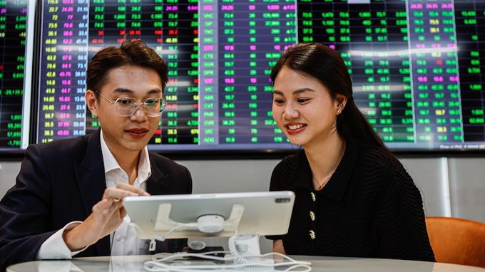 Nhà đầu tư mở mới 244.000 tài khoản chứng khoán trong tháng 4