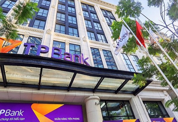 TPBank: Lãi trước thuế quý 1/2026 vượt 2.100 tỷ đồng, nợ xấu tăng gần 50%