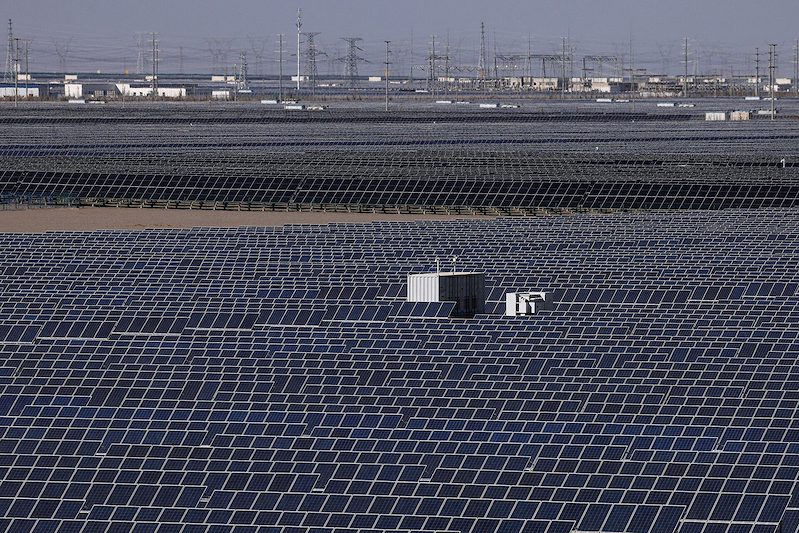 Từ năm 2020-2023, Trung Quốc chuyển trọng tâm tăng trưởng từ bất động sản sang nhóm 