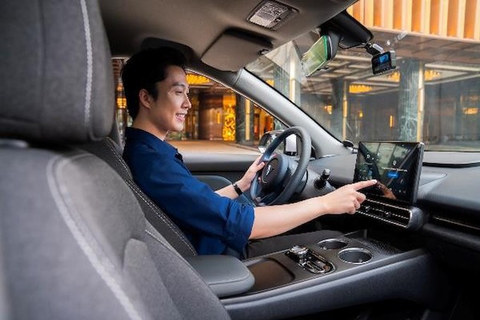 Chạy Limo Green hơn 20.000 km, tài xế chốt gọn: “Rộng, êm, vượt xe tự tin, nhiều khách quen hơn”