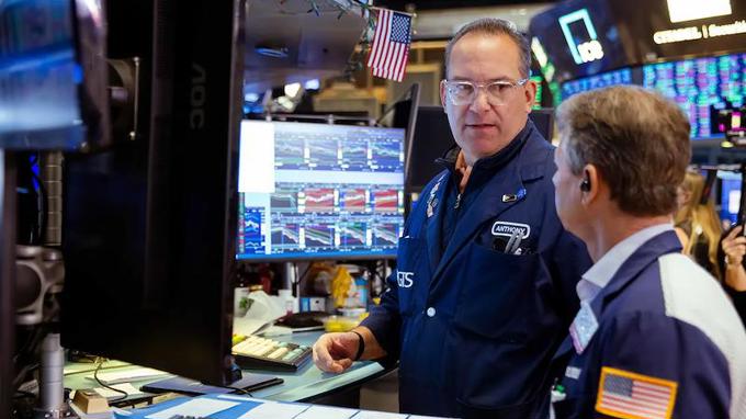 Chứng khoán Mỹ hồi phục, nhóm cổ phiếu chip kéo Nasdaq tăng gần 1%