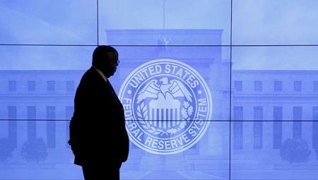 Quan chức Fed: Lạm phát đang hướng đến mốc 2,5%, cần tăng lãi suất để kiềm chế