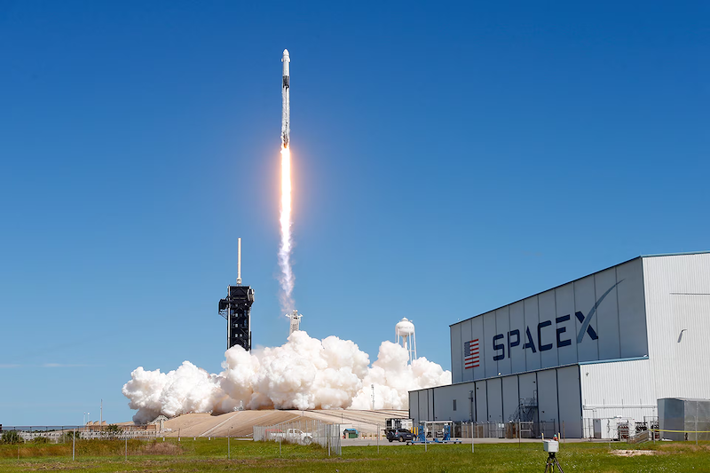 SpaceX vẫn rất 