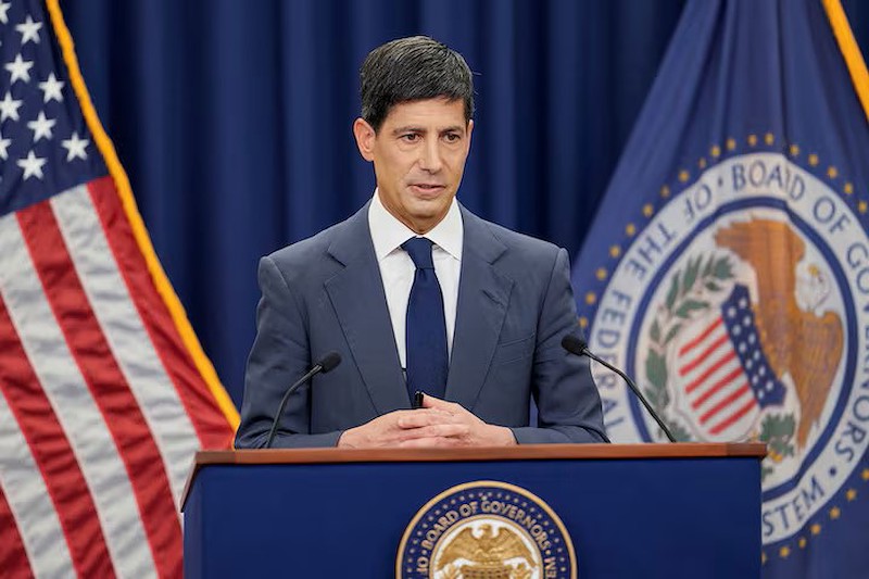 Ông Warsh lãnh đạo Fed với phong cách “kiệm lời” (Ảnh: Reuters) Ông Warsh lãnh đạo Fed với phong cách “kiệm lời” (Ảnh: Reuters)