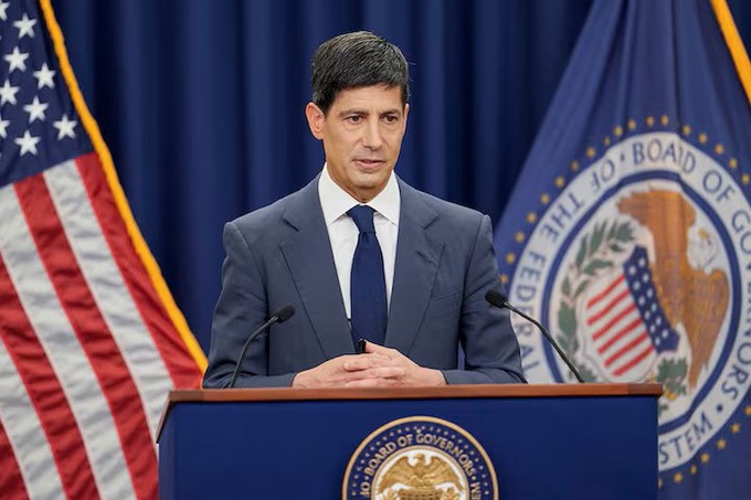 Kevin Warsh tái lập phong cách điều hành Fed “tinh gọn”