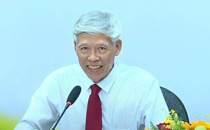 Chủ tịch SIP "sang tay" 3,7 triệu cổ phiếu cho con trai?