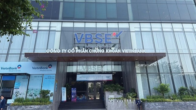 CTS chốt quyền trả cổ tức tỷ lệ 28%