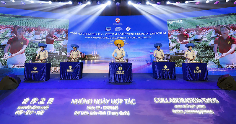   Hệ sinh thái thương hiệu DoiDep biểu diễn tiết mục 