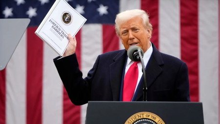 Ông Trump sẽ duy trì 'hàng rào' thuế quan bằng cách nào?