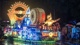 “Biển người” đội mưa hòa mình vào lễ hội Carnival đường phố quy mô nhất xứ Nghệ