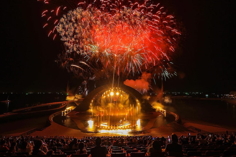   Show diễn Kiss of the Sea  