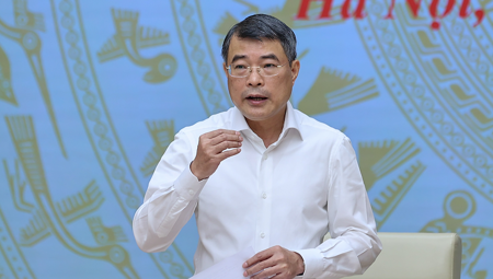 Thủ tướng: Không coi mục tiêu tăng trưởng tín dụng là “trần cứng”, điều hành linh hoạt theo thực tế