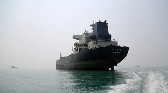 Ông Trump bác đề xuất mở lại eo biển Hormuz của Iran