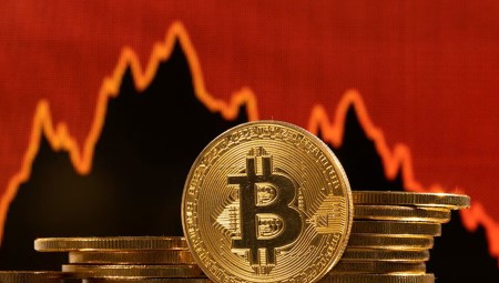 Crypto 14/9: Bitcoin trụ quanh 77.800 USD, chịu sức ép từ giá dầu và Fed